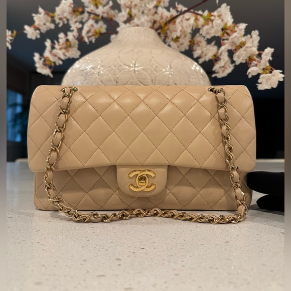 CHANEL Handbags - Chanel classic double flap medium lambksin